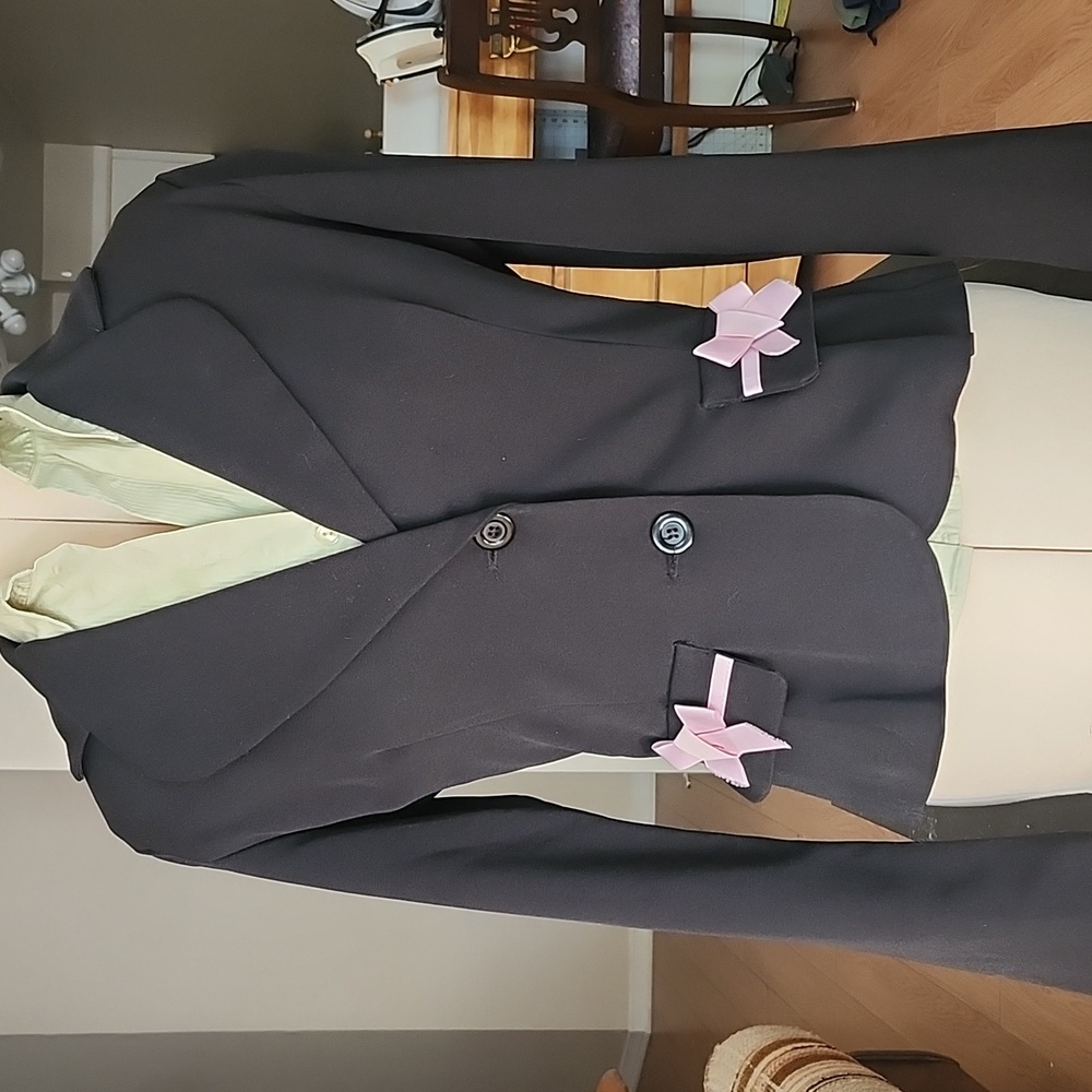 Alyn Paige Black Blazer With Bows